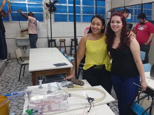 Aline Aparecida de Jesus e Millyam Cristye Vargas de Barros