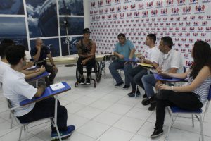Reunião de desenvolvimento: Caiaque para paracanoagem olímpica Unisanta